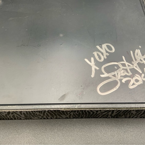 Handmade SERVING TRAY w/Handles Zebra Covered with Vintage 45 RPM Vinyl Records - Picture 3 of 5